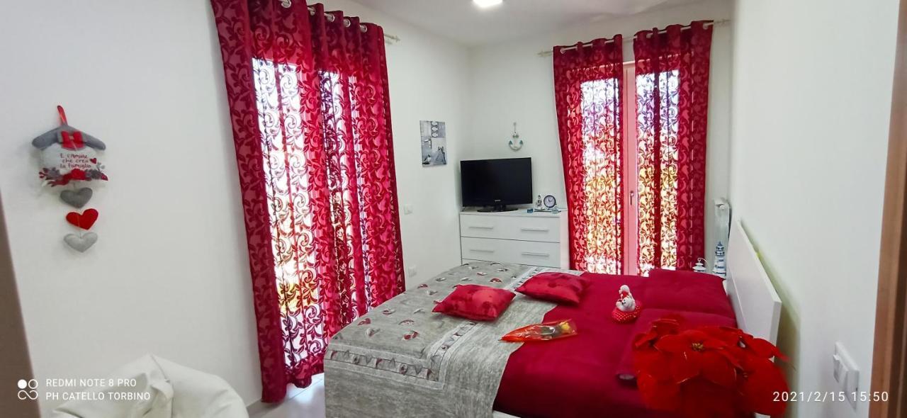 La Villa Degli Dei - Guest House كاستيلاّماري دي ستا المظهر الخارجي الصورة