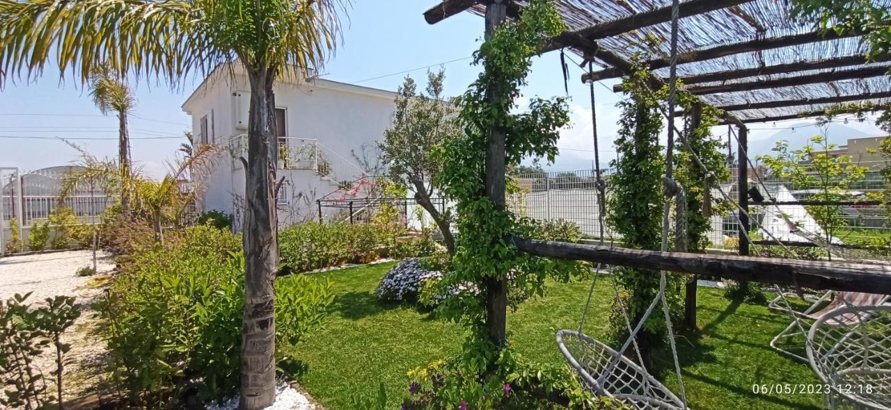 La Villa Degli Dei - Guest House كاستيلاّماري دي ستا المظهر الخارجي الصورة